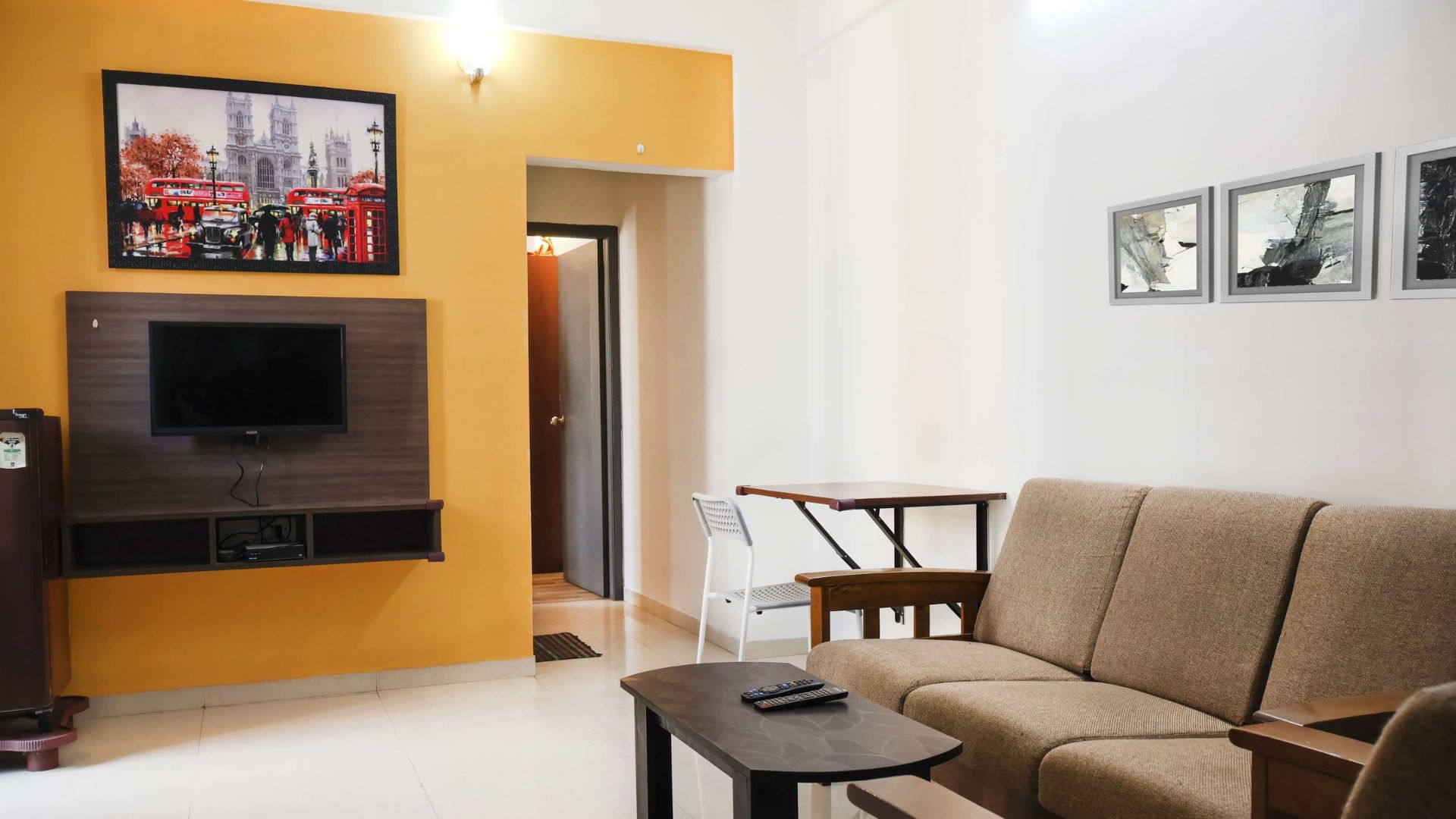 Low Budget 1 BHK Flat in Dwarka Mor – Beautiful Living Space in Delhi