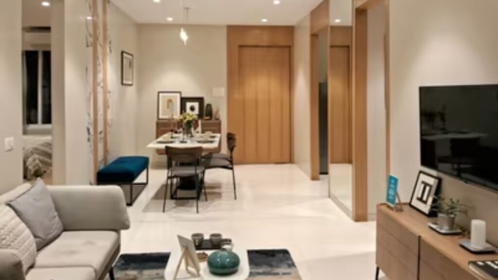 2 bhk flat in uttam nagar