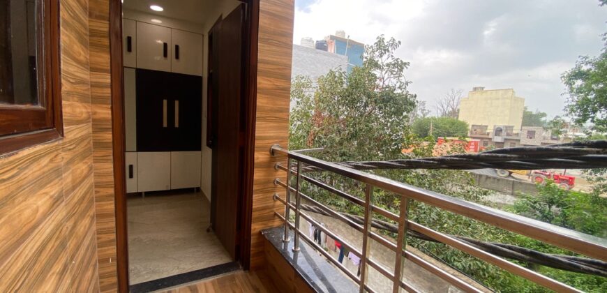 3 Bhk Flat in Uttam Nagar Delhi 3 bhk flat on loan in Delhi