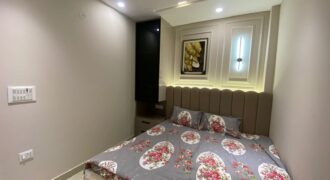 Budget 3 bhk Flat in Uttam Nagar Near Main Road