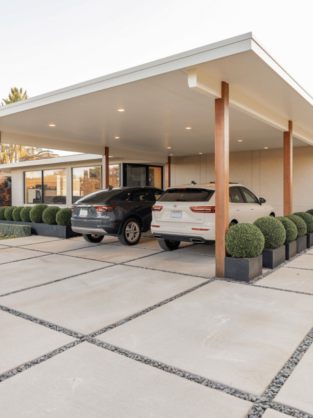 2 BHK Flat in Uttam Nagar with Big Parking Space