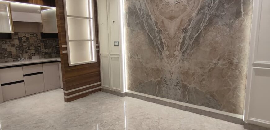 Front Side 2 BHK Flat in S Block Mohan Garden – 50 Gaj Home on 180 Gaj Plot