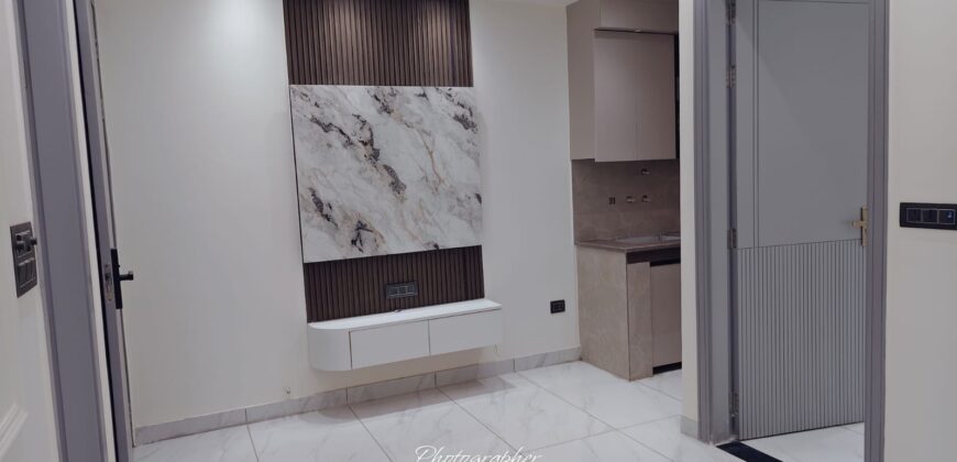 2 BHK Flat in Mansa Ram Park C Block