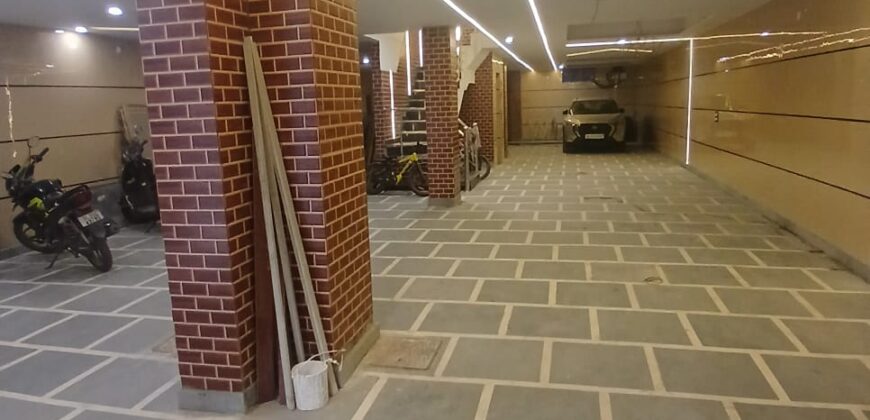 Spacious 2BHK Flat in Mansa Ram Park, Delhi | Prime Location | Ready to Move