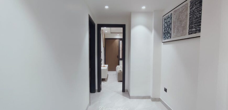 Spacious 4 BHK Flat in Mohan Garden Near Nawada Metro | Premium 4 BHK Flat