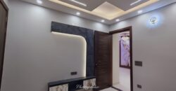 Spacious 3 BHK Flat in Mohan Garden D Block | Prime Location & Modern Amenities