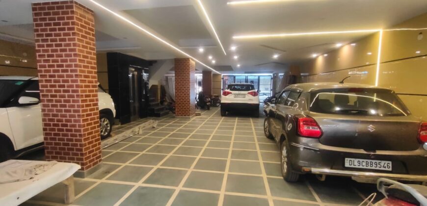 3 BHK Flat for Sale in West Delhi – Near Metro, Ready to Move