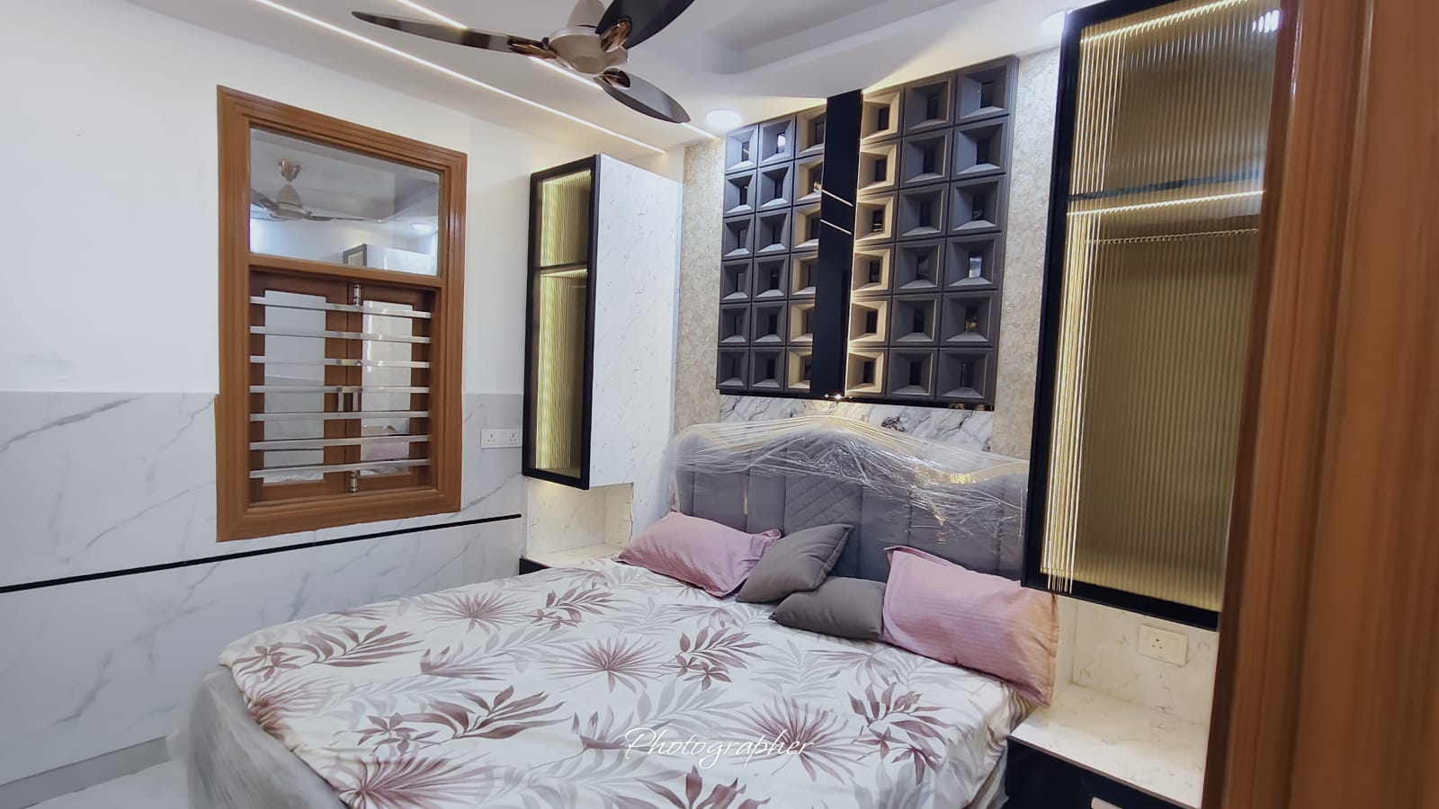 Modern decorative bedroom design