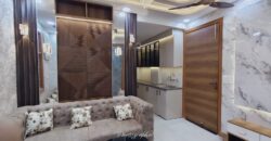 Luxury 2 BHK Flat in Mohan Garden, Gurudwara Road