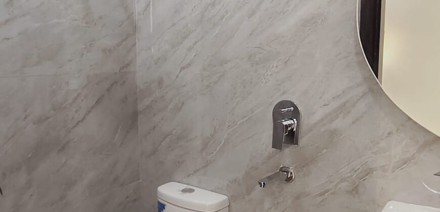 Low Budget 3 BHK Flat Near Dwarka Mor Metro Station