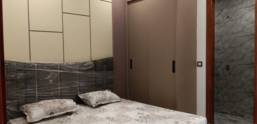 Move-In Ready 3 BHK Flat in Uttam Nagar West