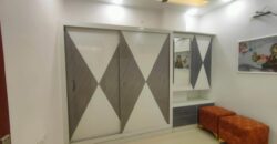 Modern 3 BHK Flat in Uttam Nagar with Lift