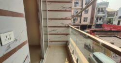 Modern 3 BHK Flat in Uttam Nagar with Lift