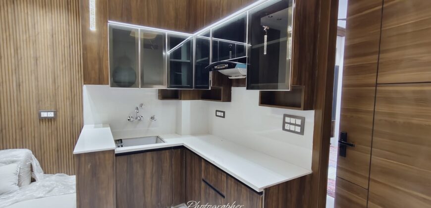 Premium 2 BHK Flat in Uttam Nagar | Close to Metro