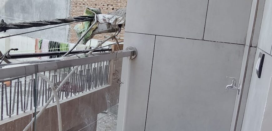 Premium 2 BHK Flat in Uttam Nagar | Close to Metro