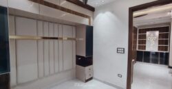 3 BHK Flat with Parking in Uttam Nagar Near Metro