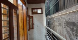 Corner 3 BHK Flat in Dwarka Mor | Spacious & Ventilated