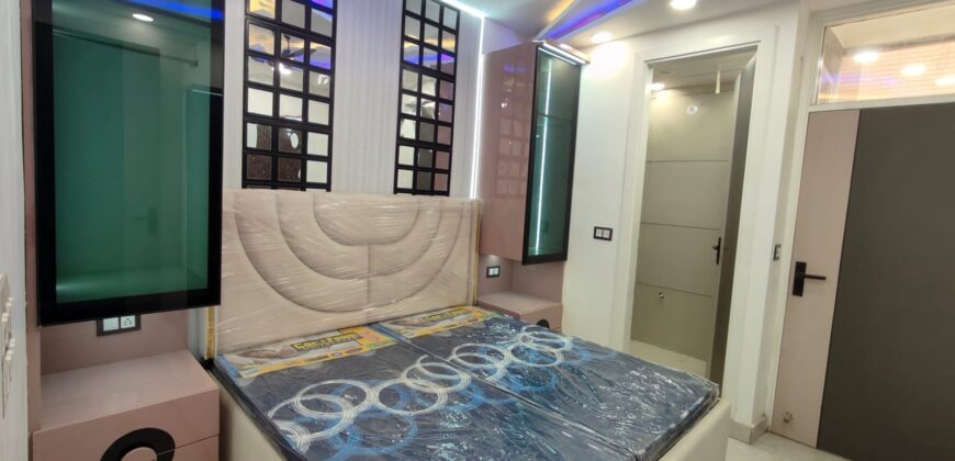 Newly Constructed 2 BHK Flat in Dwarka Mor Delhi