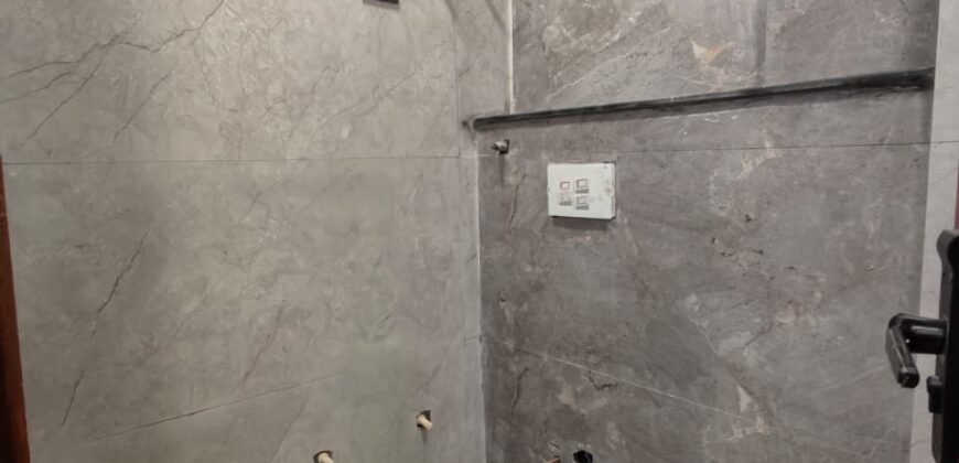 Low Budget 2 BHK Flat in Uttam Nagar Near Metro Station