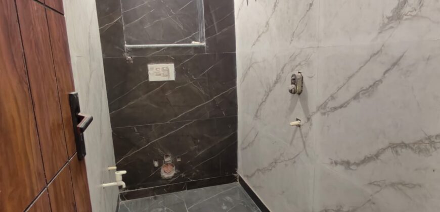 2 BHK Builder Floor in Dwarka Mor | Ready to Register