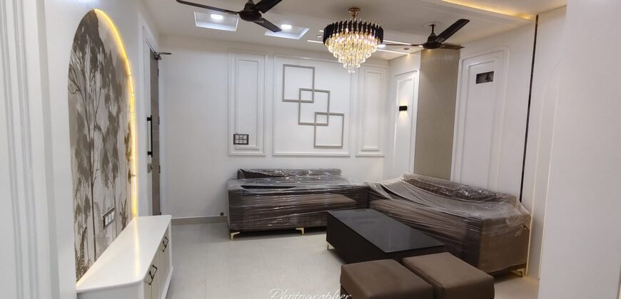 Newly Constructed 2 BHK Flat in Dwarka Mor Delhi
