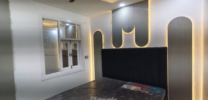 Newly Constructed 2 BHK Flat in Dwarka Mor Delhi