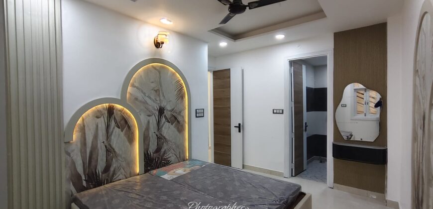 Newly Constructed 2 BHK Flat in Dwarka Mor Delhi