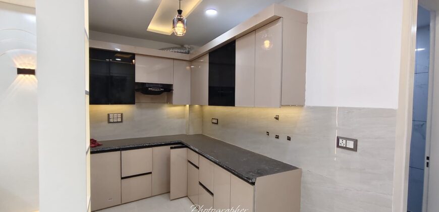 Newly Constructed 2 BHK Flat in Dwarka Mor Delhi