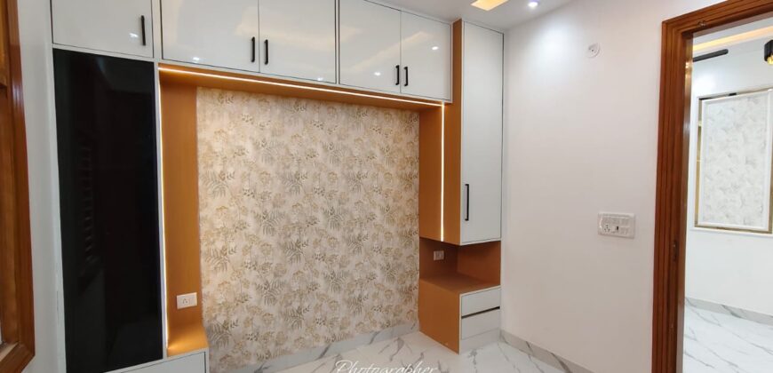 Prime Location 2 BHK Flat in Uttam Nagar West Delhi