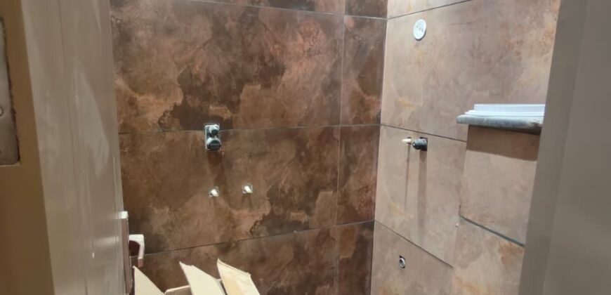 Spacious 2 BHK Flat for Sale – Gurdwara Road, Mohan Garden, Delhi