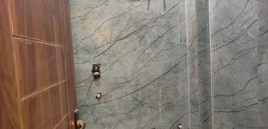 Modern 2 BHK Flat in Mohan Garden, Uttam Nagar, Delhi – Visit Now!