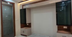 2BHK Flat for Sale in Mohan Garden, Delhi – Perfect View & Location