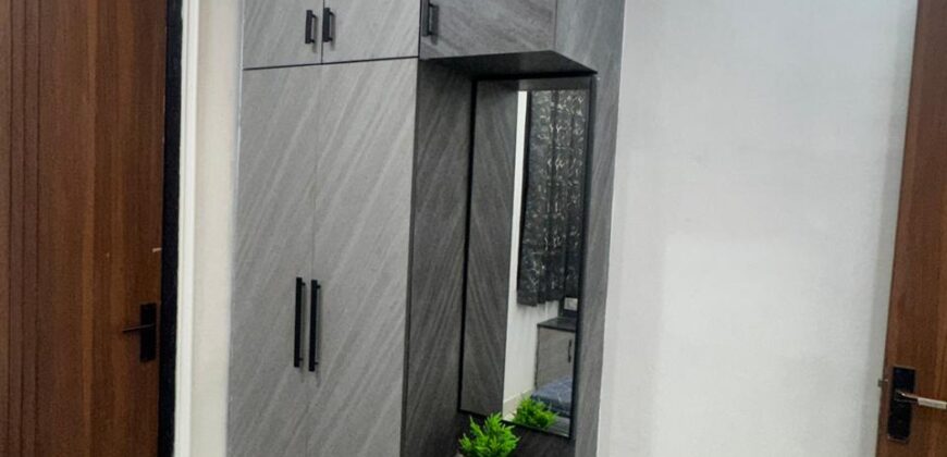 Spacious 2BHK Flat for Sale in Vipin Garden, Dwarka Mor, Delhi – Visit Now