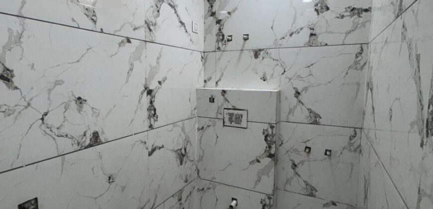 Spacious 2BHK Flat for Sale in Vipin Garden, Dwarka Mor, Delhi – Visit Now