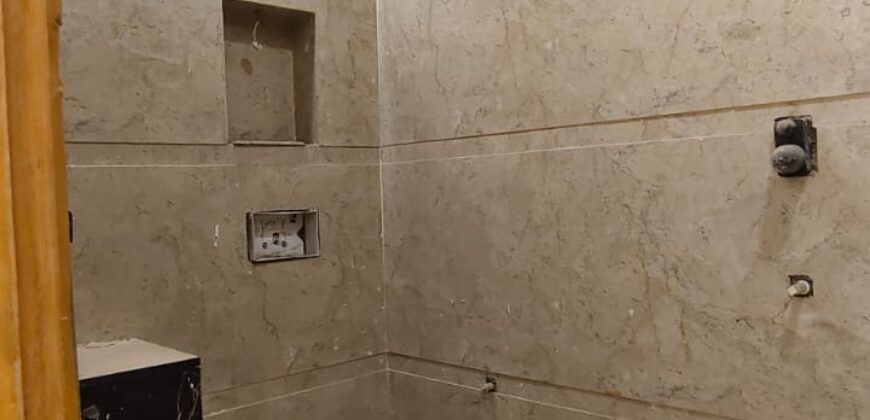 Front-Side 4BHK Flat in Mansa Ram Park, Uttam Nagar, Delhi – Visit Now