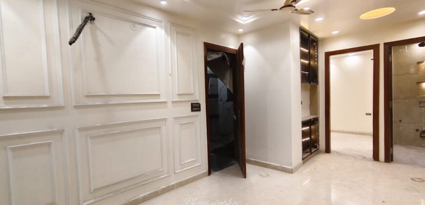 Premium 3BHK Flat in Mansa Ram Park, Uttam Nagar, Delhi – For Sale