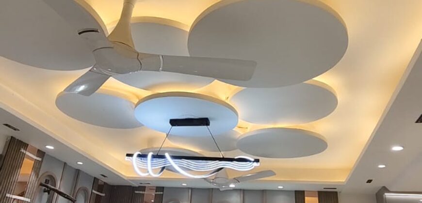 L-Corner 2BHK Flat for Sale in Mohan Garden, Uttam Nagar, Delhi – Prime Location