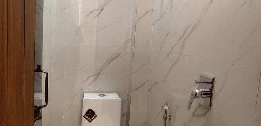 Front-Side 2BHK Flat with Parking for Sale in Mohan Garden, Uttam Nagar, Delhi