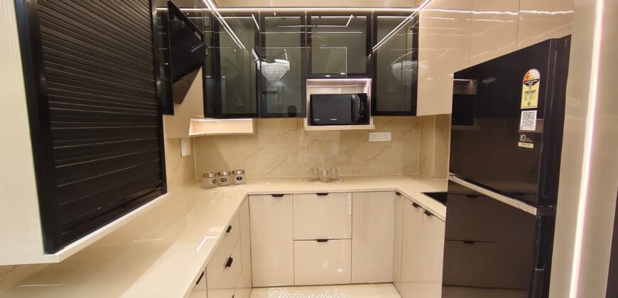 Front-Side L-Corner 4 BHK Flat for Sale in Uttam Nagar, Delhi – Prime Location