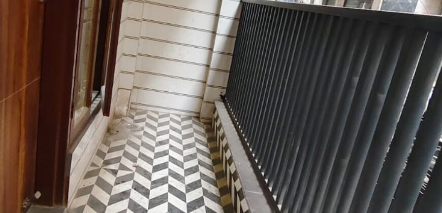 Front Side 2BHK Flat in Uttam Nagar Near Mohan Garden, Delhi – Visit Now