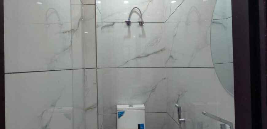 Independent 4 BHK Flat for Sale – Kiran Garden, Uttam Nagar, Delhi