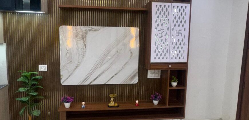 Front Side 2 BHK Flat for Sale in Vipin Garden, Dwarka Mor, Delhi