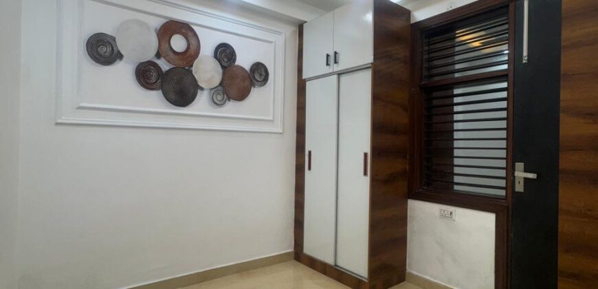 2 BHK Flat for Sale in Mohan Garden, Uttam Nagar | 90% Loan Available