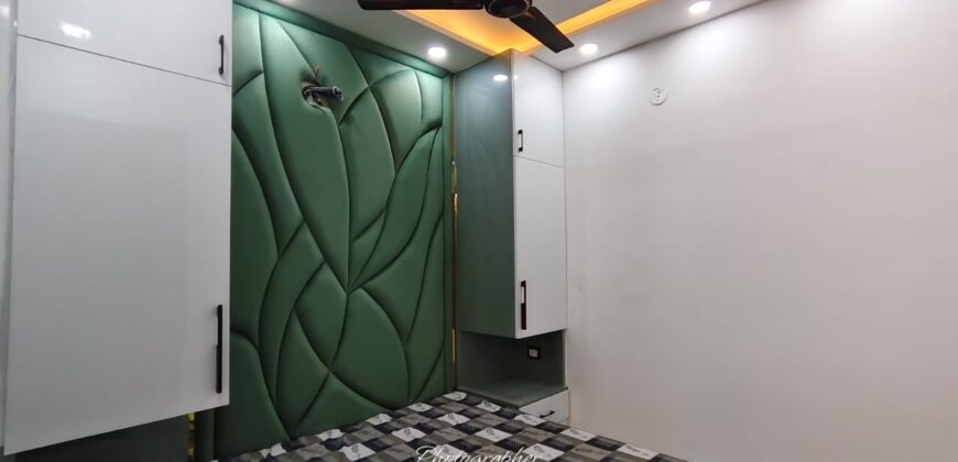 Front-Facing 3 BHK Flat for Sale on Mohan Garden Rama Park Road