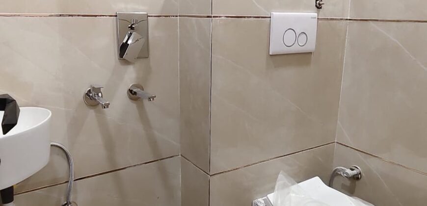 Spacious 2 BHK Flat in Mohan Garden, Rama Park Road