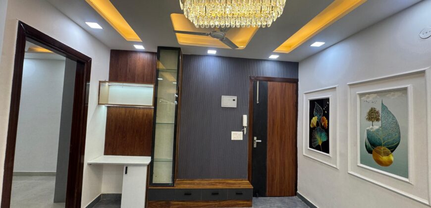 Luxury 3BHK Home in Mohan Garden, West Delhi