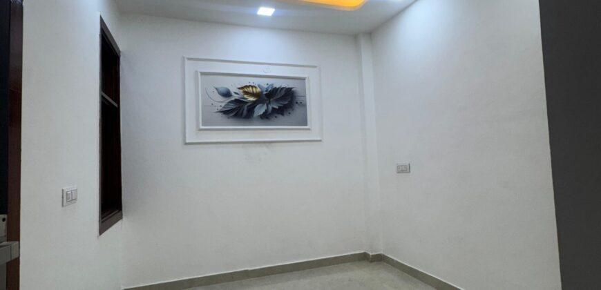 Luxury 3BHK Home in Mohan Garden, West Delhi