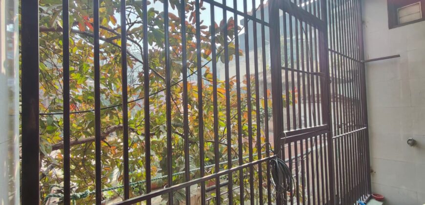 Resale 2BHK Flats in Nawada Delhi | Resale Flats in Delhi