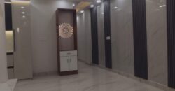 3 BHK Flat in Dwarka Mor with Lift & Car Parking