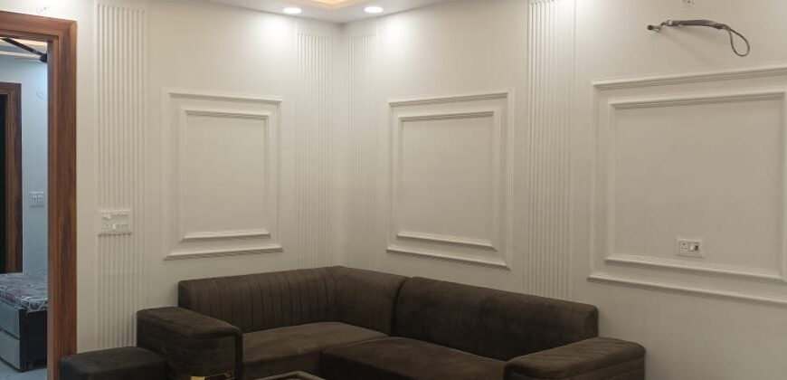 Spacious 4 BHK Flat in Dwarka, Delhi | Buy Flat in Dwarka